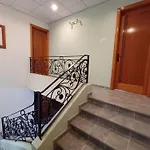 Cosy Spacious Maisonette